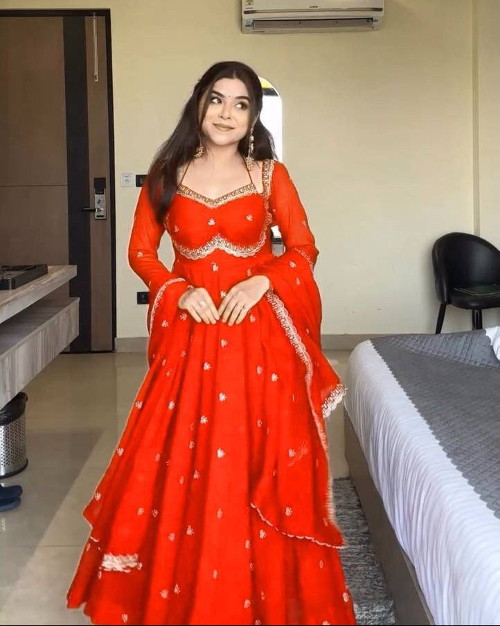 Zari Work Fox Georgette Embroidered Sabiya Chachi Style Gown Set