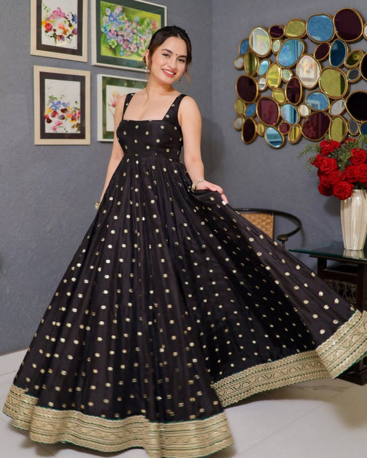 Black Luxurious Silk And Premium Embroidery 3-Piece Anarkali Suit Set
