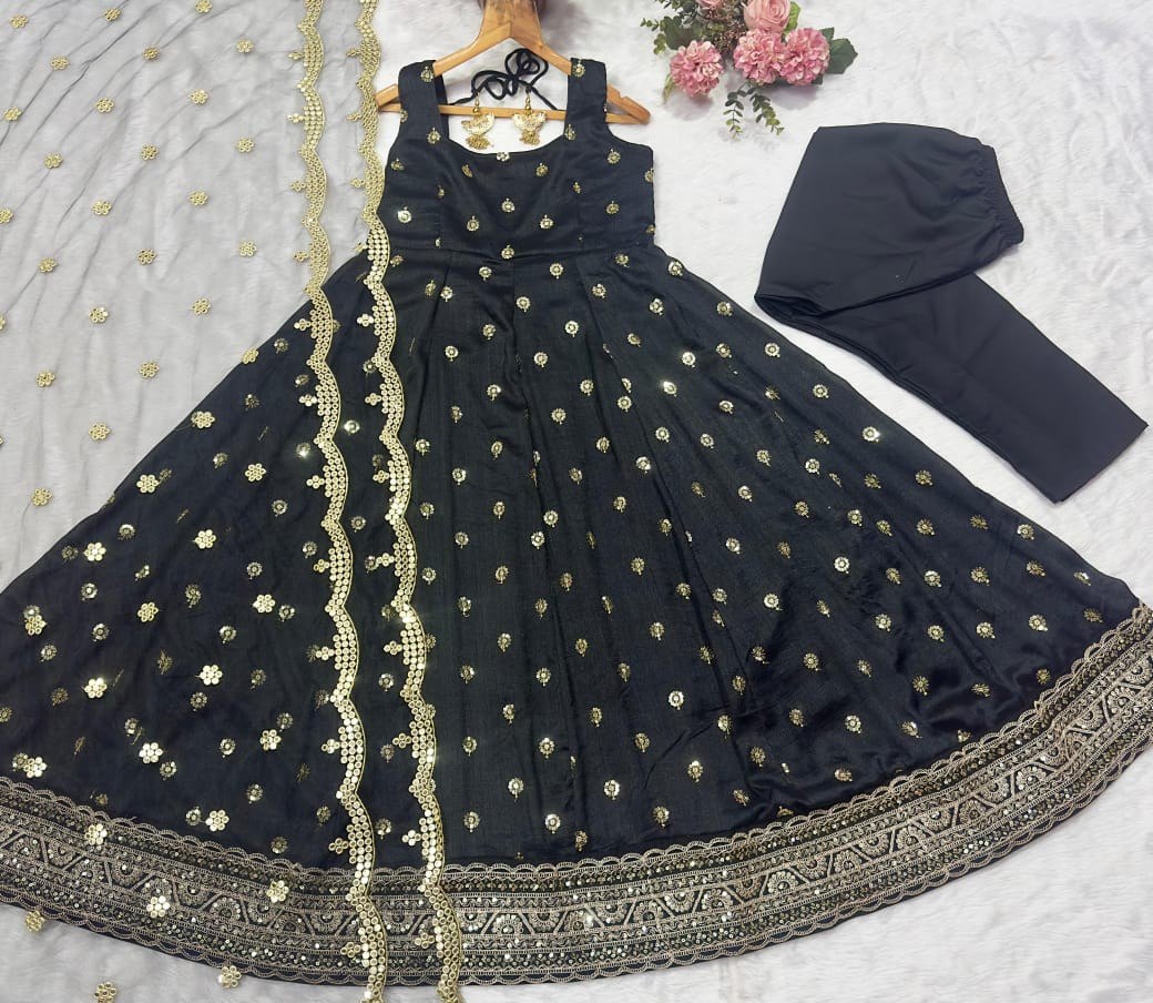 Black Luxurious Silk And Premium Embroidery 3-Piece Anarkali Suit Set