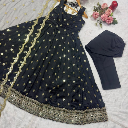 Black Luxurious Silk And Premium Embroidery 3-Piece Anarkali Suit Set