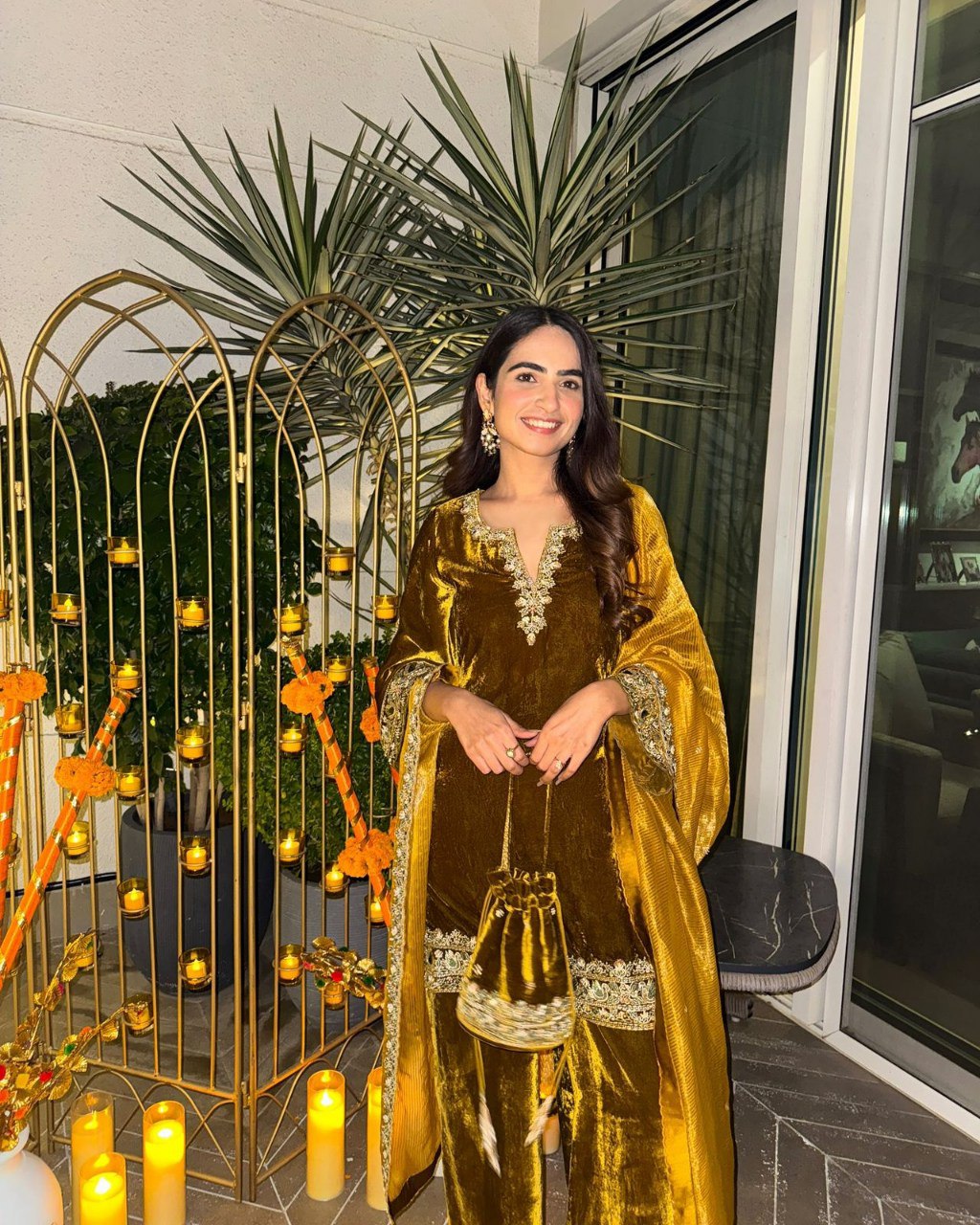 Premium Velvet Kurti & Palazzo Set With Dupatta – Heavy Sequins & Zari Embroidery