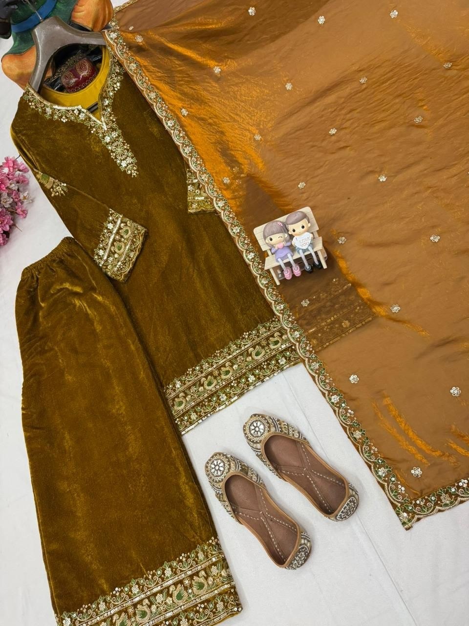 Premium Velvet Kurti & Palazzo Set With Dupatta – Heavy Sequins & Zari Embroidery