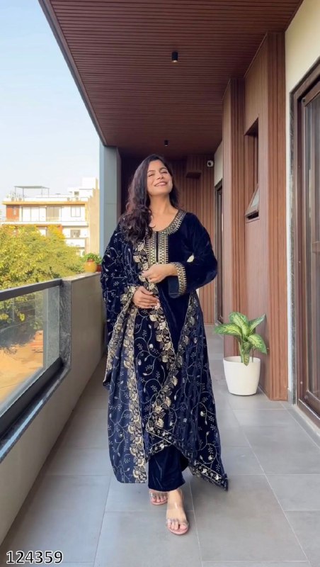 Premium Velvet Winter Collection – 3-Piece Embroidered Suit Set