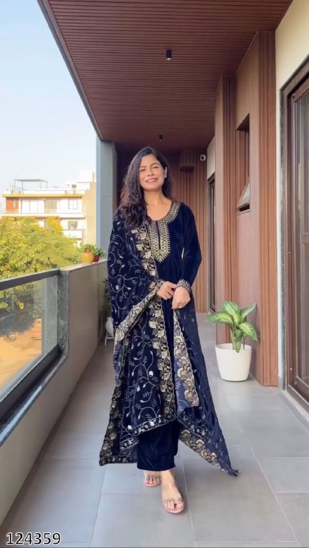 Premium Velvet Winter Collection – 3-Piece Embroidered Suit Set