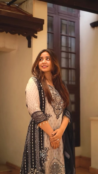 Festive & Party Wear Heavy Muslin Cotton Suit Set