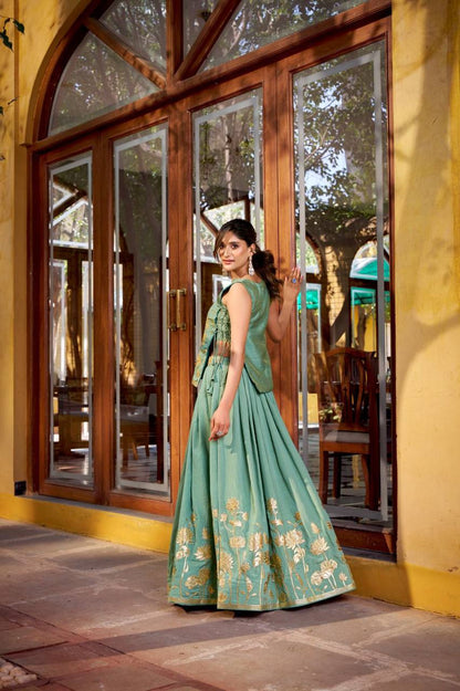 Pure Shimmer Co‑Ord Set – Thread Embroidery with Foil Work Lehenga, Blouse
