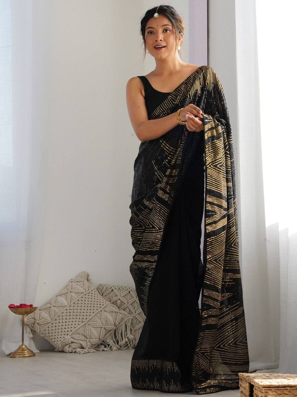 Georgette Sequins Saree – Embroidery Sequins Work