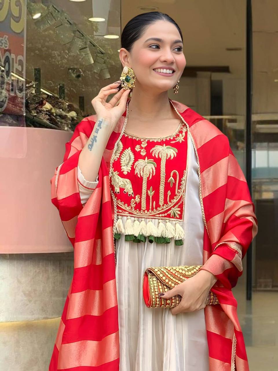 Heavy Viscose Silk Embroidered Kurta Set – Sequins Coding Work