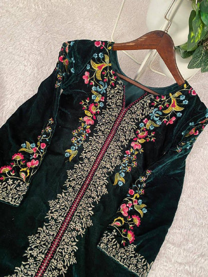 Premium Velvet Co‑Ord Set – Embroidery Work Top & Plazzo