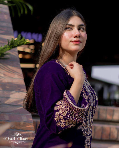Heavy Velvet Kurta, Pant &amp; Dupatta Set – Sequins Embroidery Work