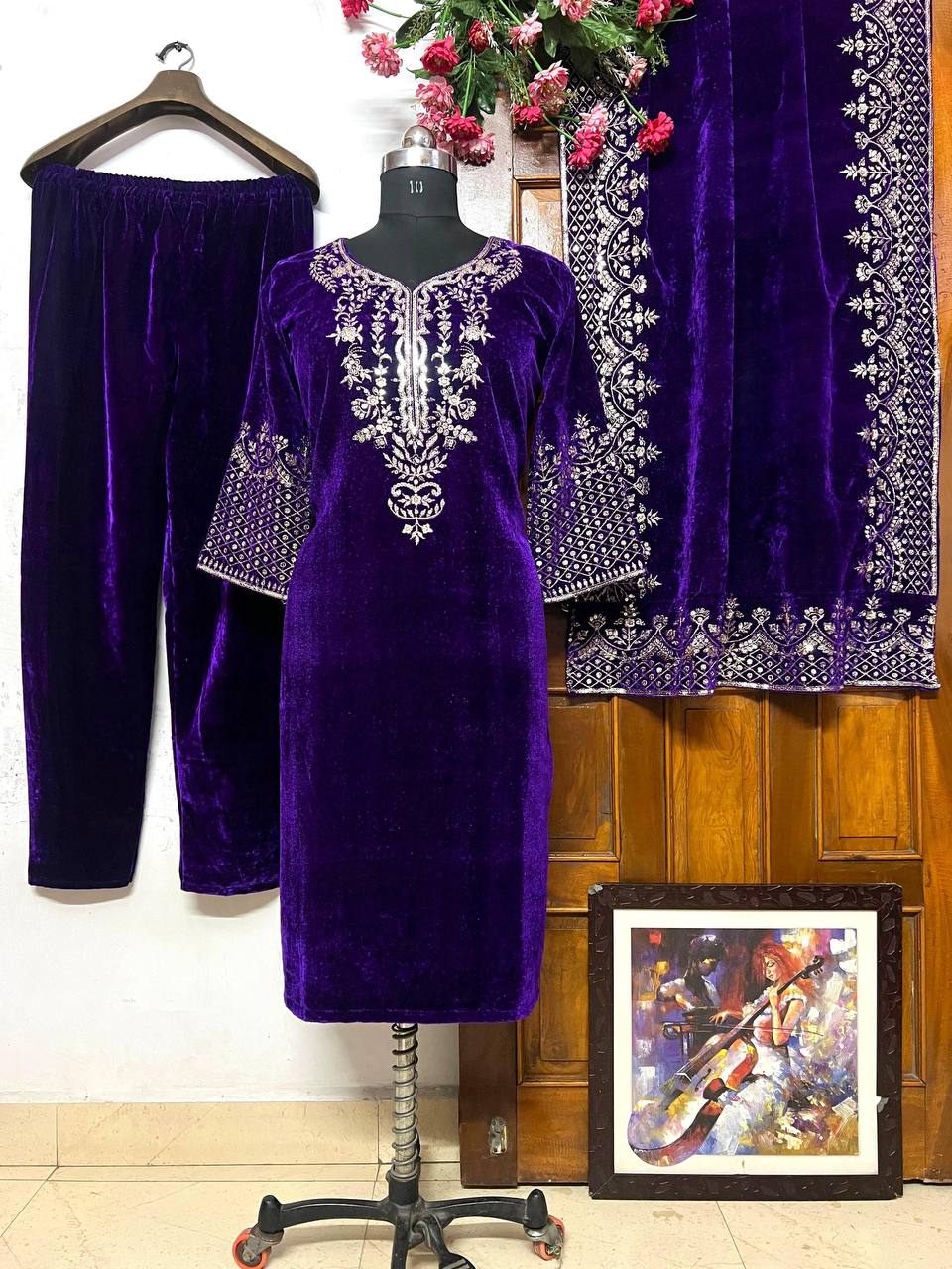 Heavy Velvet Kurta, Pant &amp; Dupatta Set – Sequins Embroidery Work