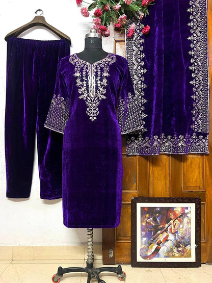 Heavy Velvet Kurta, Pant &amp; Dupatta Set – Sequins Embroidery Work