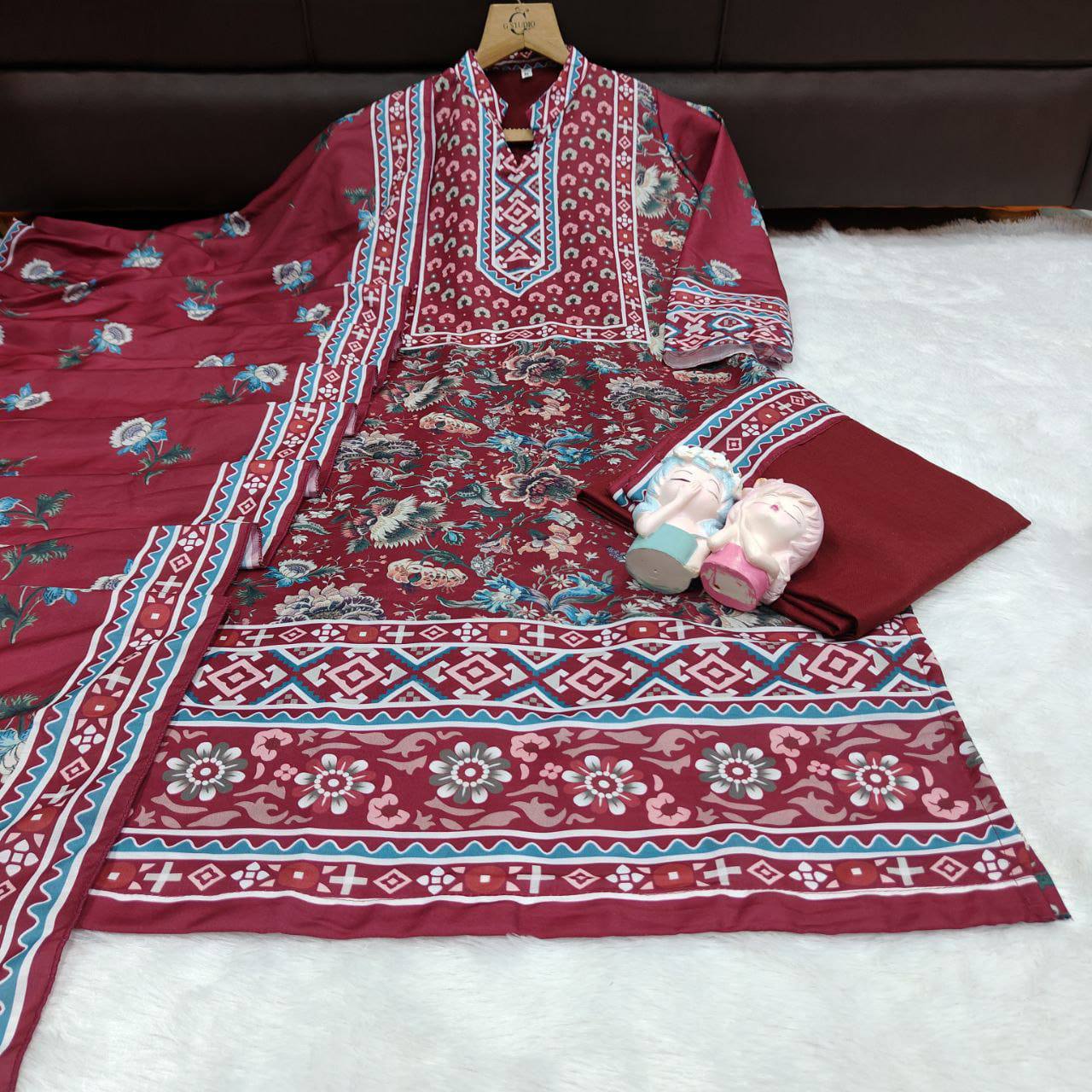 Pakistani Style Maslin Suit Set – Digital Print with Full Lining