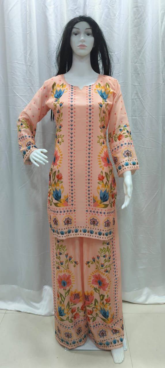 Premium Festival Co‑Ord Set – Soft Maslin Digital Print with Hand Mirror Work