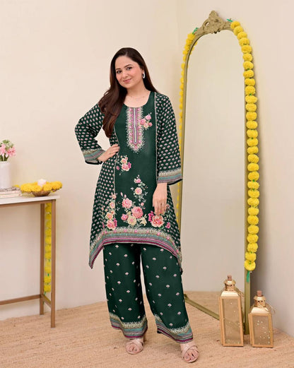 Festive Maslin Co‑Ord Set – Digital Print with Hand Mirror Work