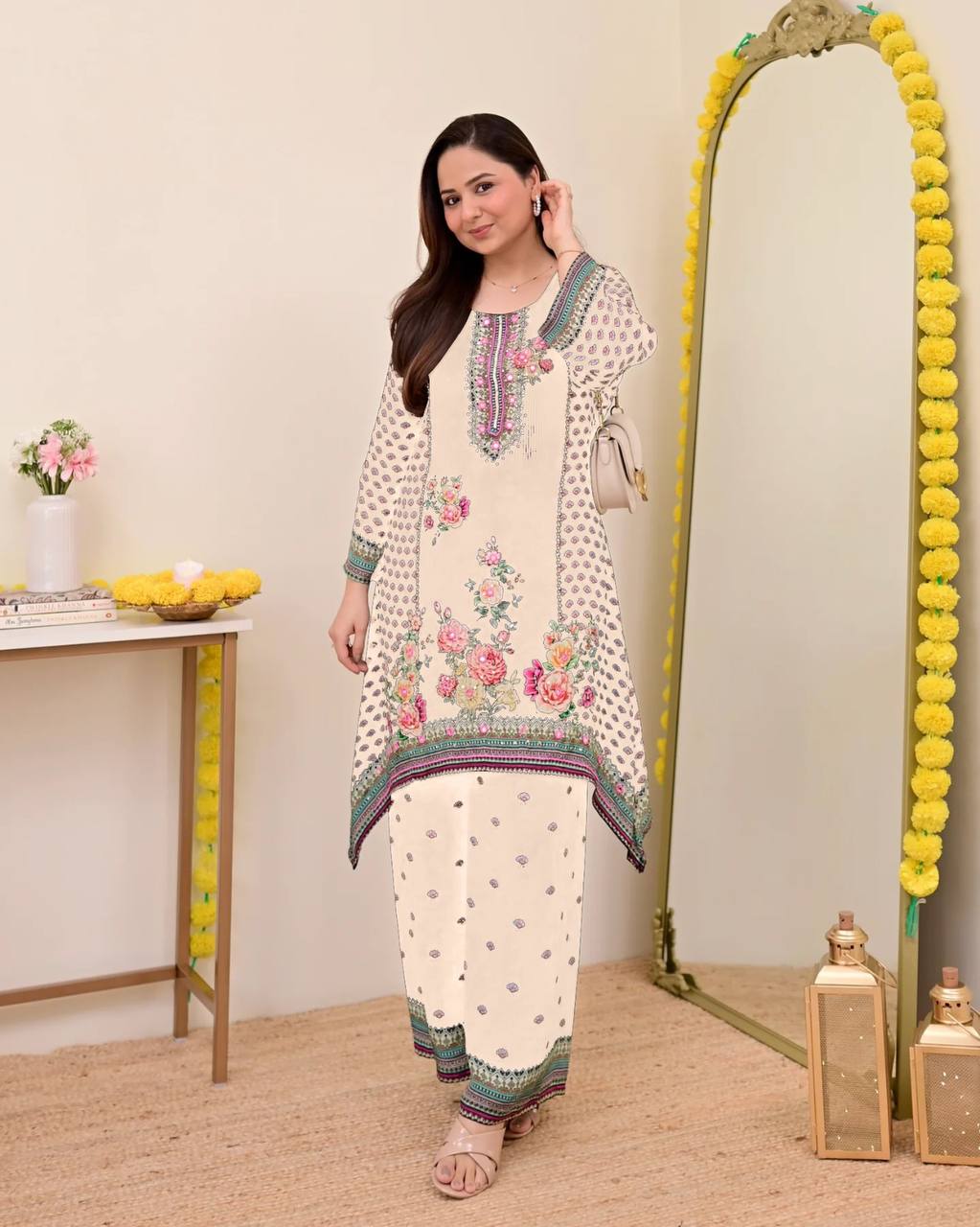 Festive Maslin Co‑Ord Set – Digital Print with Hand Mirror Work