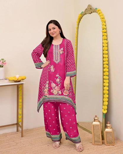 Festive Maslin Co‑Ord Set – Digital Print with Hand Mirror Work