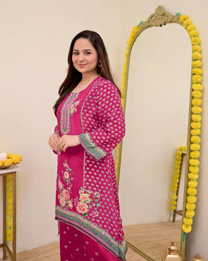 Festive Maslin Co‑Ord Set – Digital Print with Hand Mirror Work