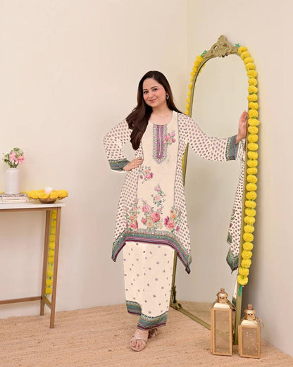 Festive Maslin Co‑Ord Set – Digital Print with Hand Mirror Work