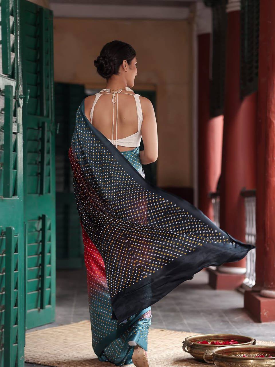 Chinnon Bandhani Print Saree – Digital Print with Contrast Blouse
