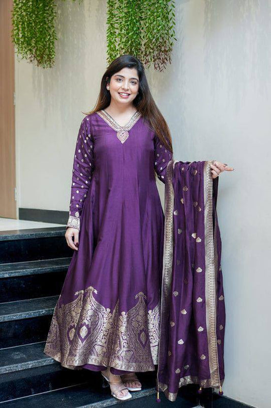 Premium Chanderi Anarkali Outfit – Banarasi Zari Weaving