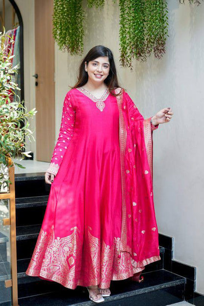 Premium Chanderi Anarkali Outfit – Banarasi Zari Weaving