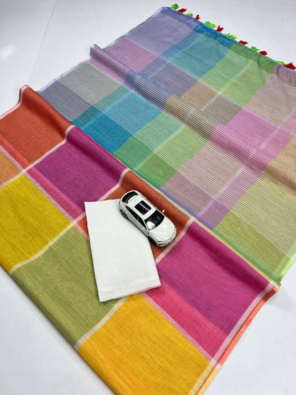 Plain Linen Saree – Digital Print with Fumka Latkan & Bangalori Satin Blouse