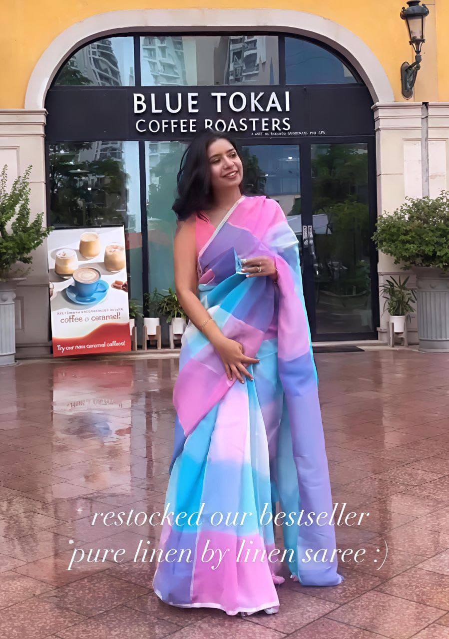 Plain Linen Saree – Digital Print with Fumka Latkan & Bangalori Satin Blouse