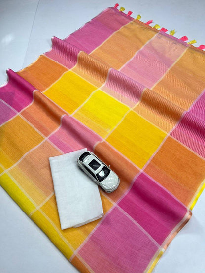 Plain Linen Saree – Digital Print with Fumka Latkan & Bangalori Satin Blouse