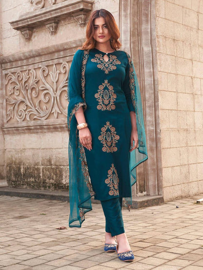 Pure Viscose Rayon Slub Kurta Set – Sequins Embroidery with Soft Organza Dupatta