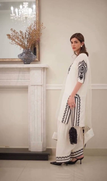 Premium Natural Crepe Top, Farshi Plazzo & Dupatta Set – Embroidery Work