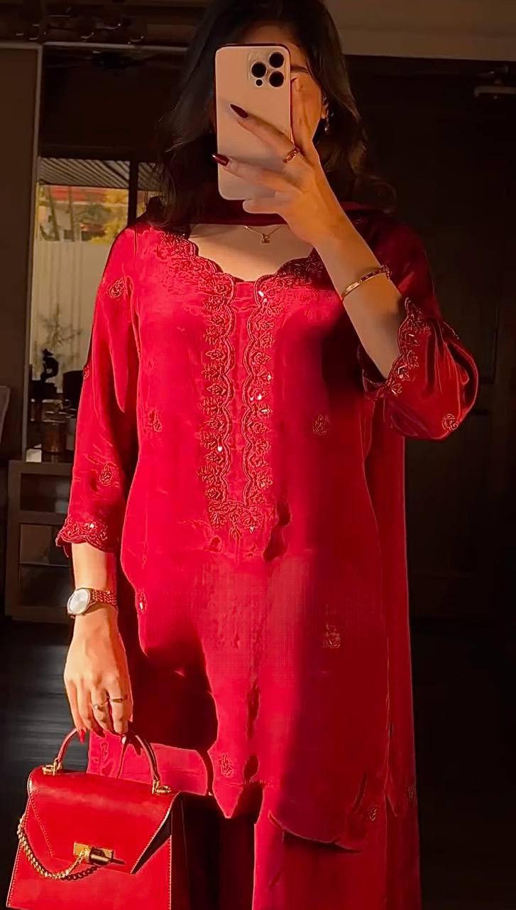 Premium Chinon Silk Kurti, Farsi Salwar & Dupatta Set