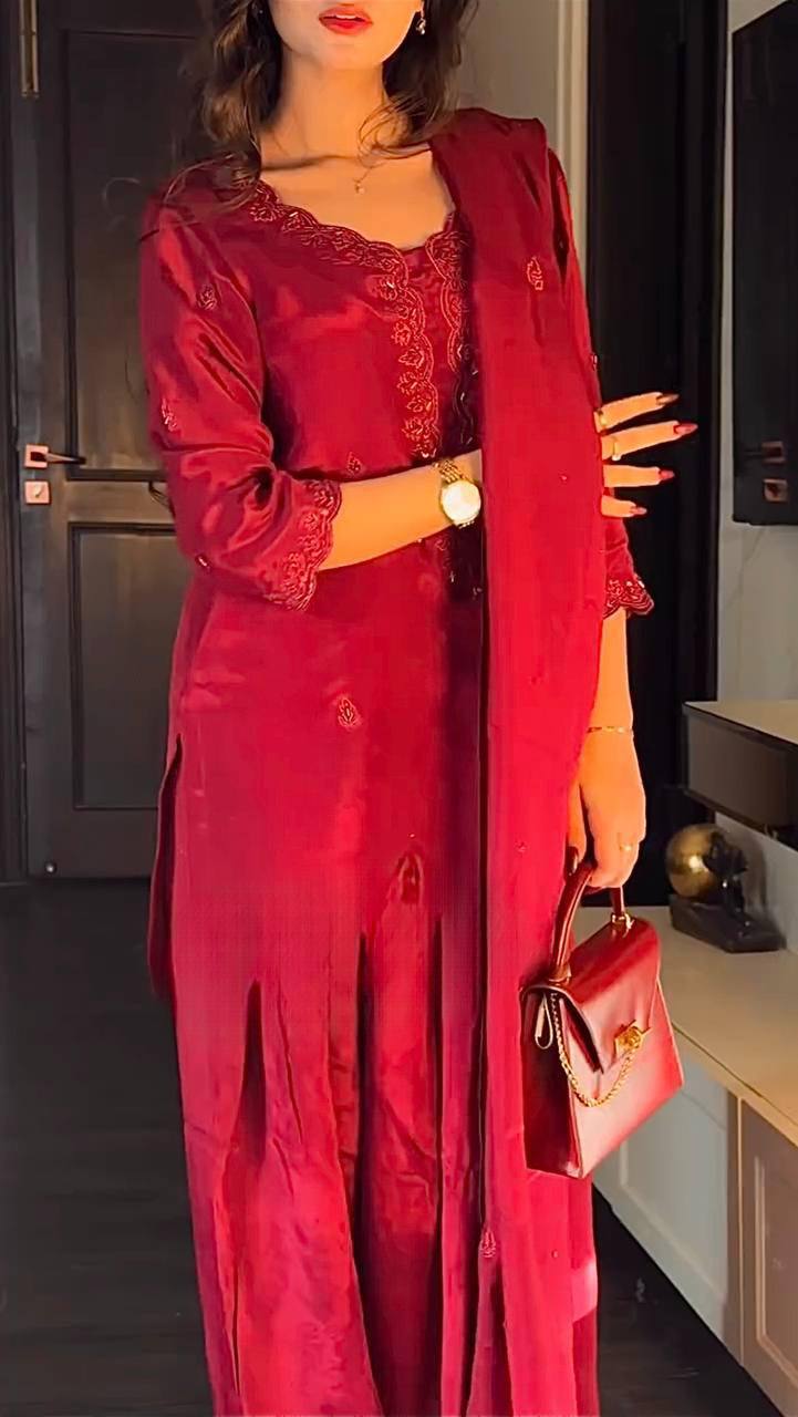 Premium Chinon Silk Kurti, Farsi Salwar & Dupatta Set