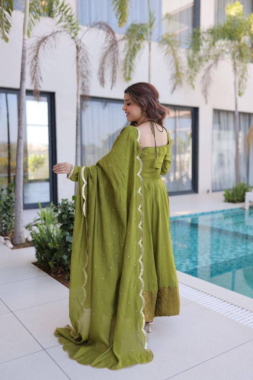 Premium Mul Chanderi Kurti, Roman Silk Pant & Chanderi Dupatta Set