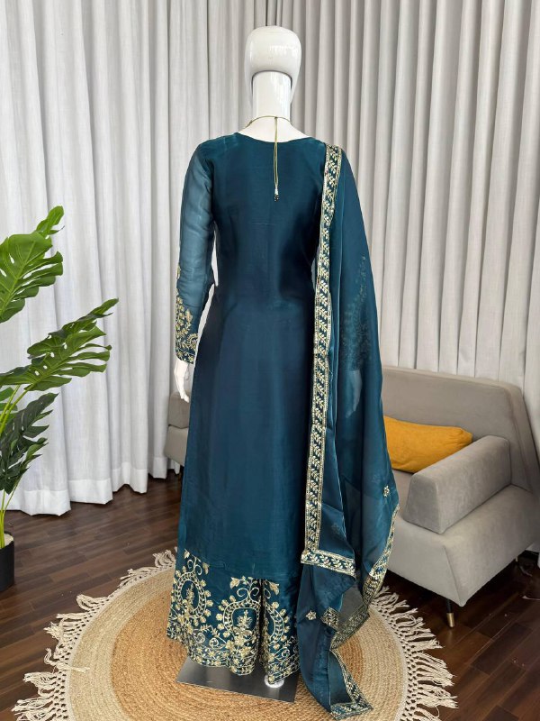 JMC Silk Top Plazzo Set – Thread Embroidery Work with Dupatta