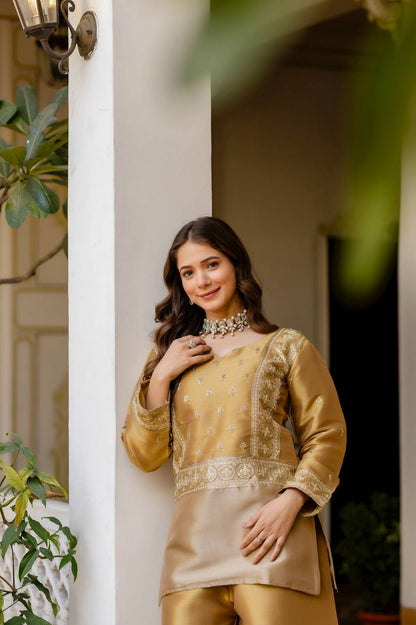 Premium Banarasi Viscose Co‑Ord Set – Heavy Semi‑Beads Embroidery Work
