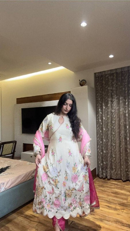 Premium Chinon Boat Neck Top with Tulip Salwaar & Printed Organza Dupatta