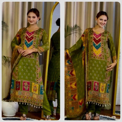 Premium Faux Georgette Digital Print Kurti, Pant & Dupatta Set