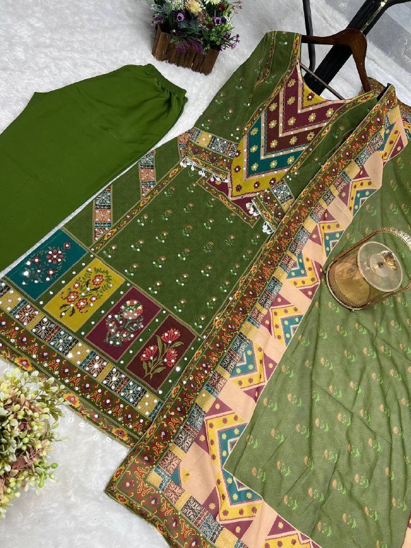 Premium Faux Georgette Digital Print Kurti, Pant & Dupatta Set