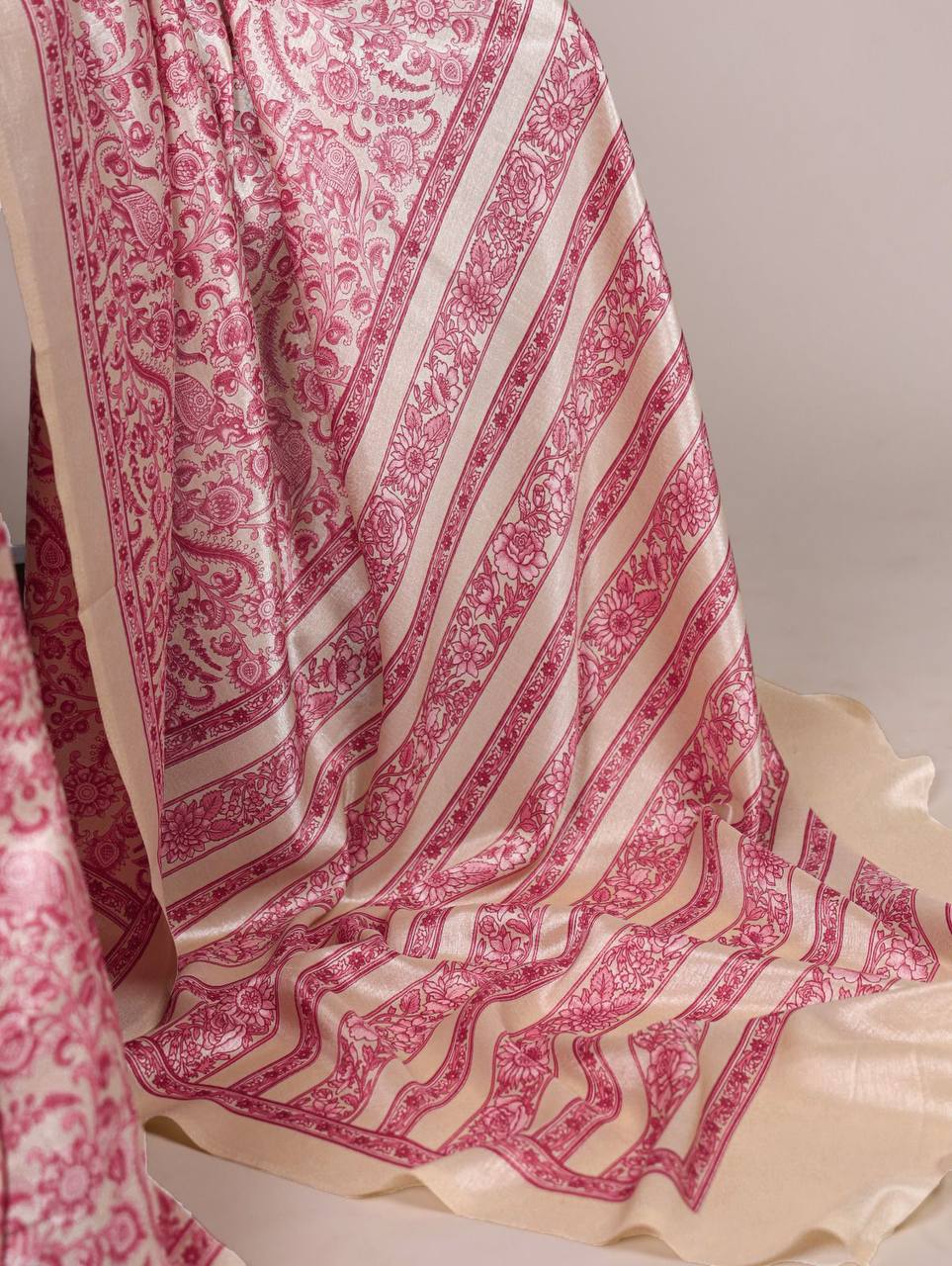 Timeless Tussar Silk Saree with Printed Blouse – Elegant Designer Drape