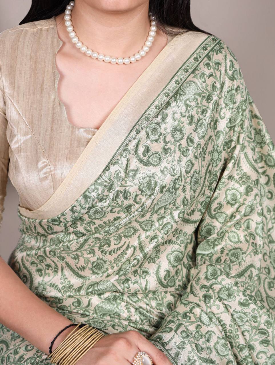Timeless Tussar Silk Saree with Printed Blouse – Elegant Designer Drape