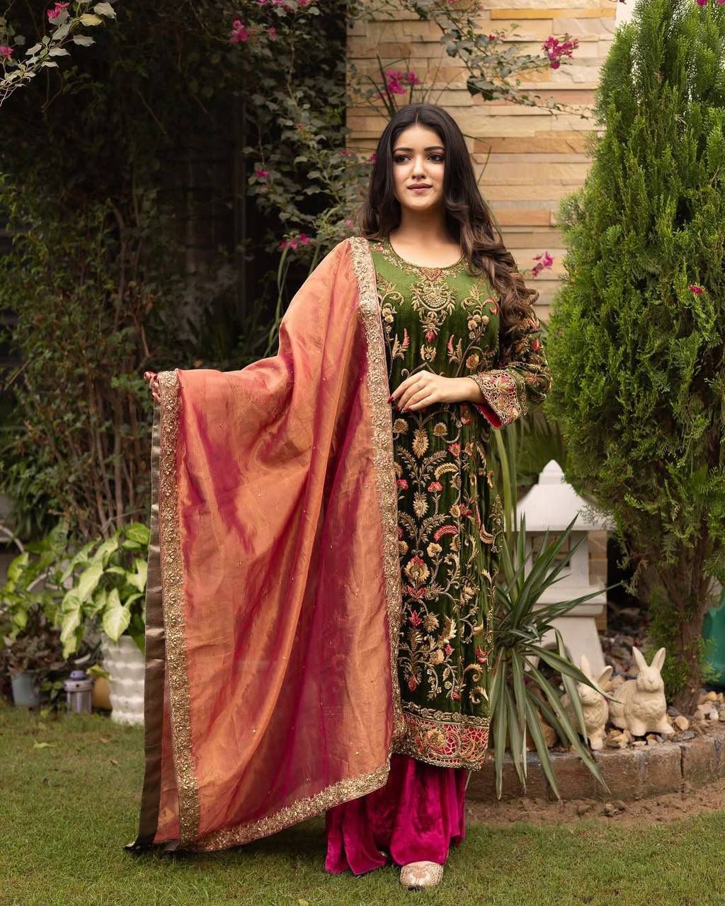 Premium Velvet Kurti, Plazzo & Fendi Silk Dupatta