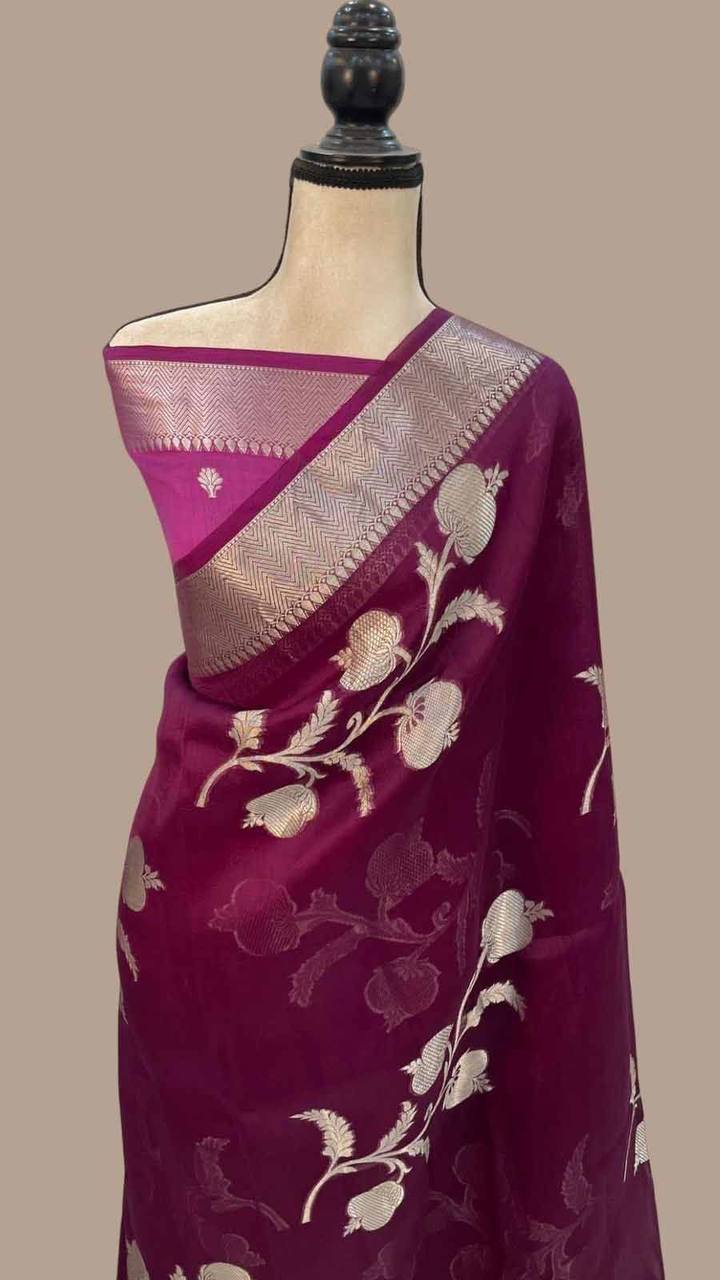 Premium Khadi Crepe Silk Saree – Antique Zari Woven Pallu