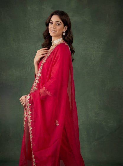 Premium Cotton Kurta Pant & Organza Dupatta Set – Embroidery Work