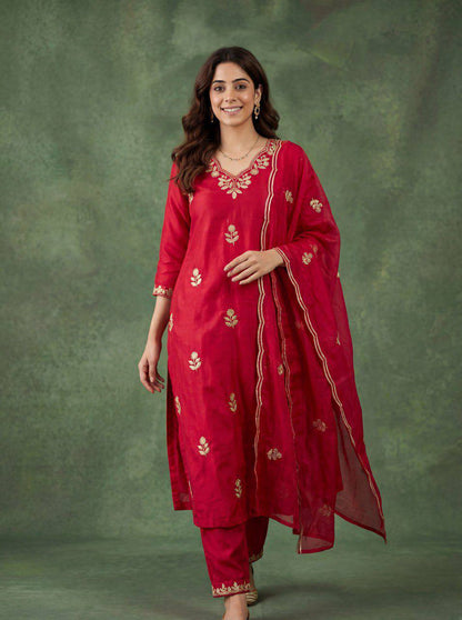 Premium Cotton Kurta Pant & Organza Dupatta Set – Embroidery Work
