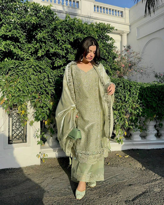 Premium Jimmi Chhoo Kurti, Plazzo & Dupatta – Zari, Thread & 5mm Sequins Embroidery