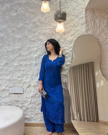 Premium Georgette Long Kurti & Plazzo – Thread Embroidery Work
