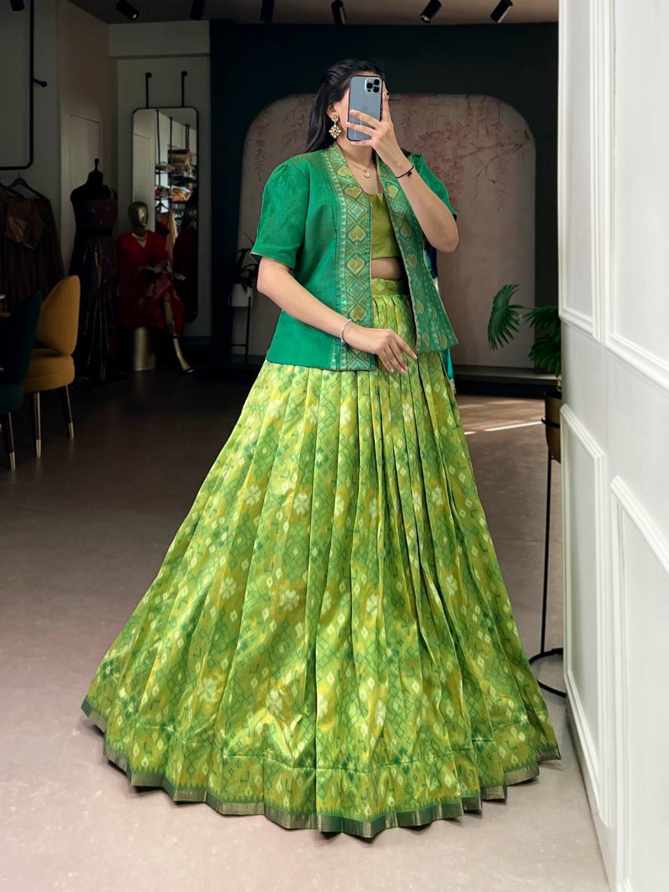 Premium Jacquard Silk Co‑ord Lehenga Set – Patola Print