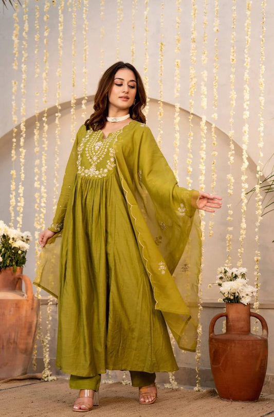 Premium Pure Viscose Chanderi Silk Kurta Set – Sequins Embroidery