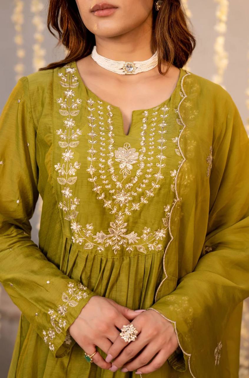 Premium Pure Viscose Chanderi Silk Kurta Set – Sequins Embroidery
